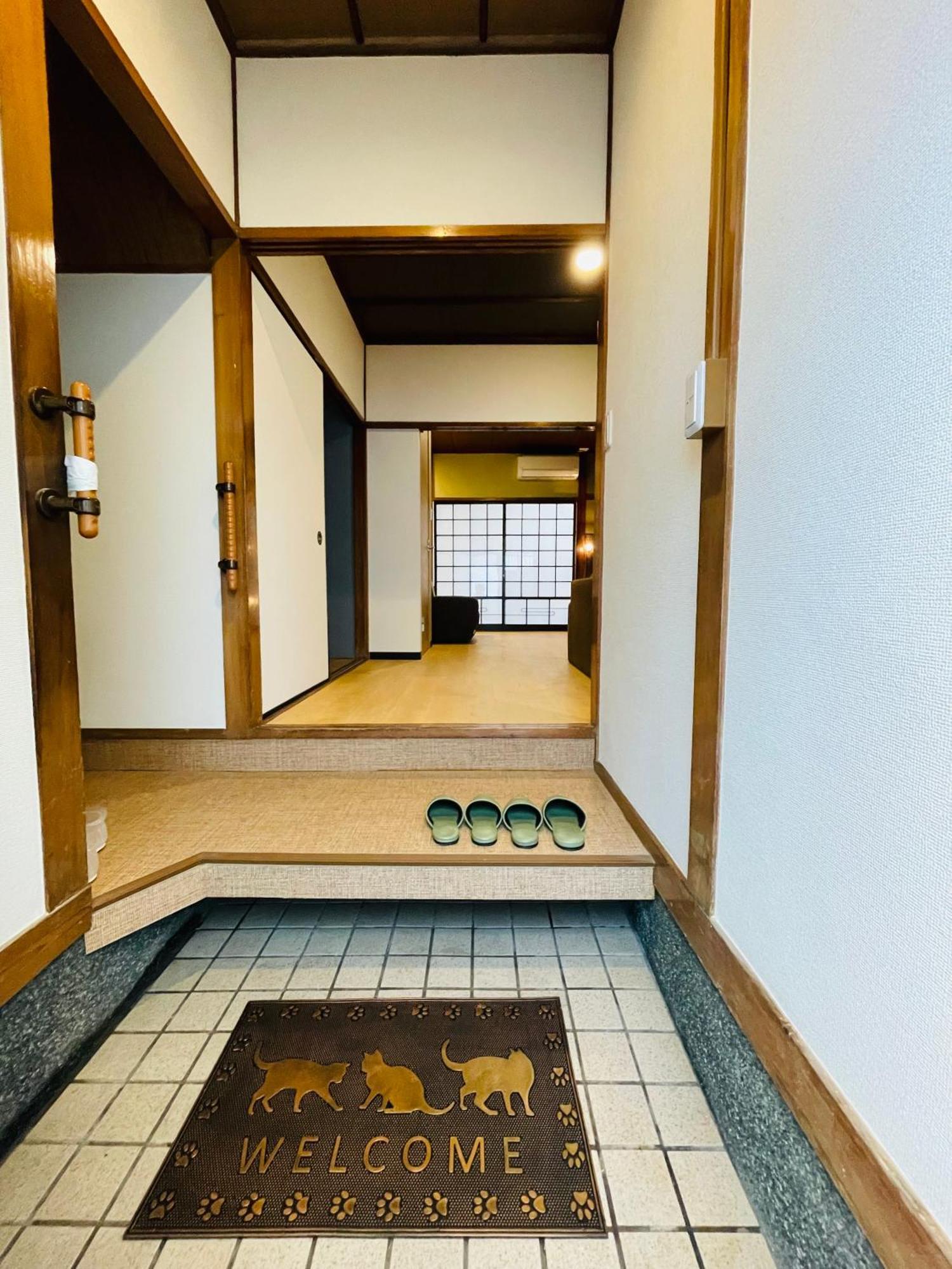 Namba Shinsaibashi 10 Mins Osaka Castle　East Lejlighed Eksteriør billede